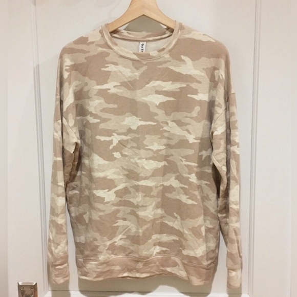 Athleta Beige and Cream Camouflage Sweatshirt - Picture 2 of 5